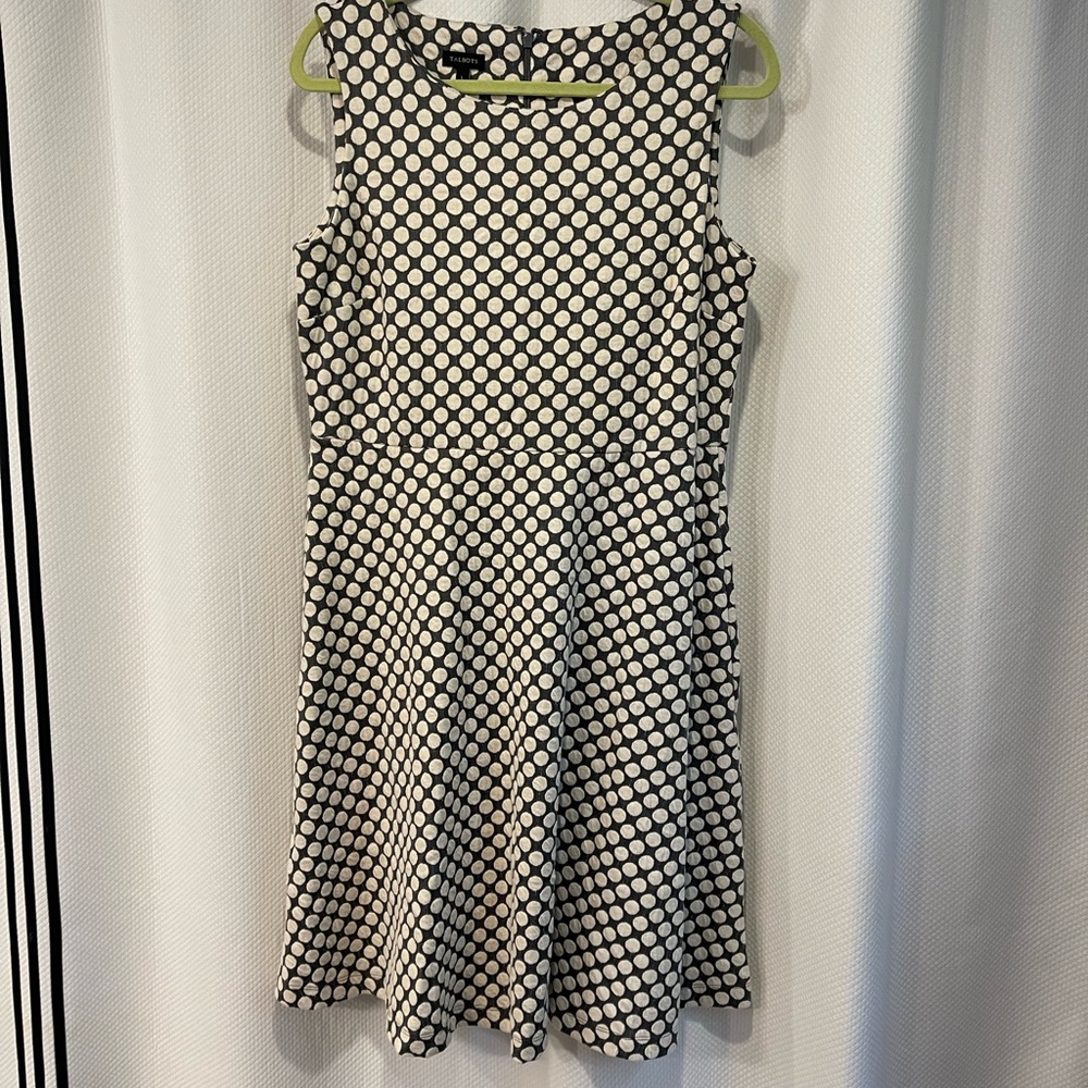 Talbots, NWOT, size lg,polka dot dress. 19” pit to pit, 39.5” shoulder to hem